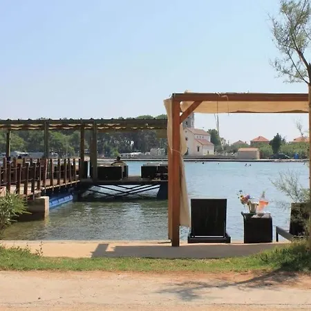 Philomena Mobile Camping Holiday park Pasman