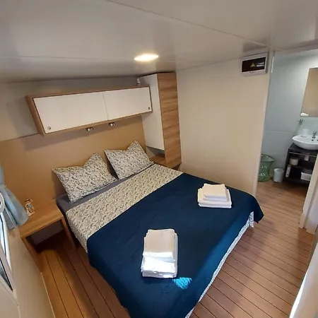 Philomena Mobile Camping *